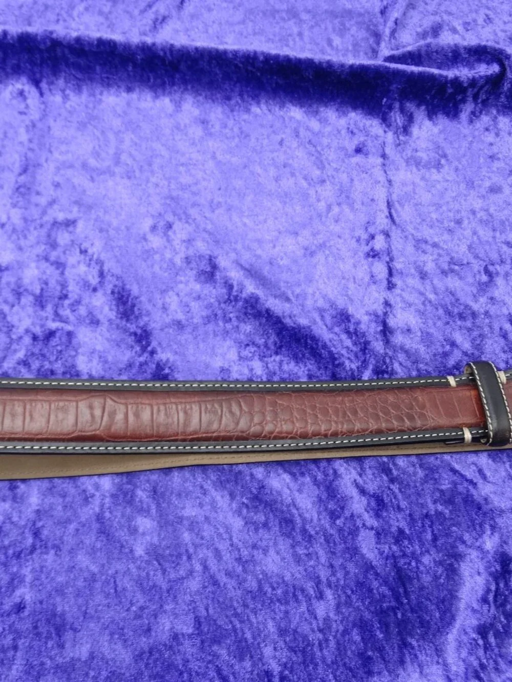 Tommy Bahama Genuine Top Grain Leather Brown Belt Size 38 Alligator Embossed